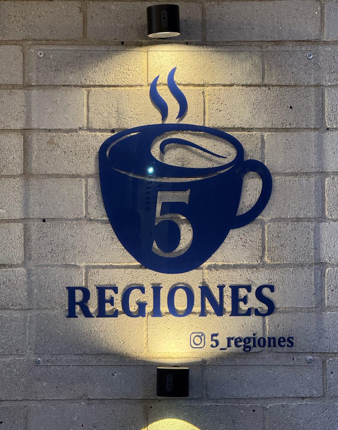 El espacio de 5 Regiones en Belén, Medellín